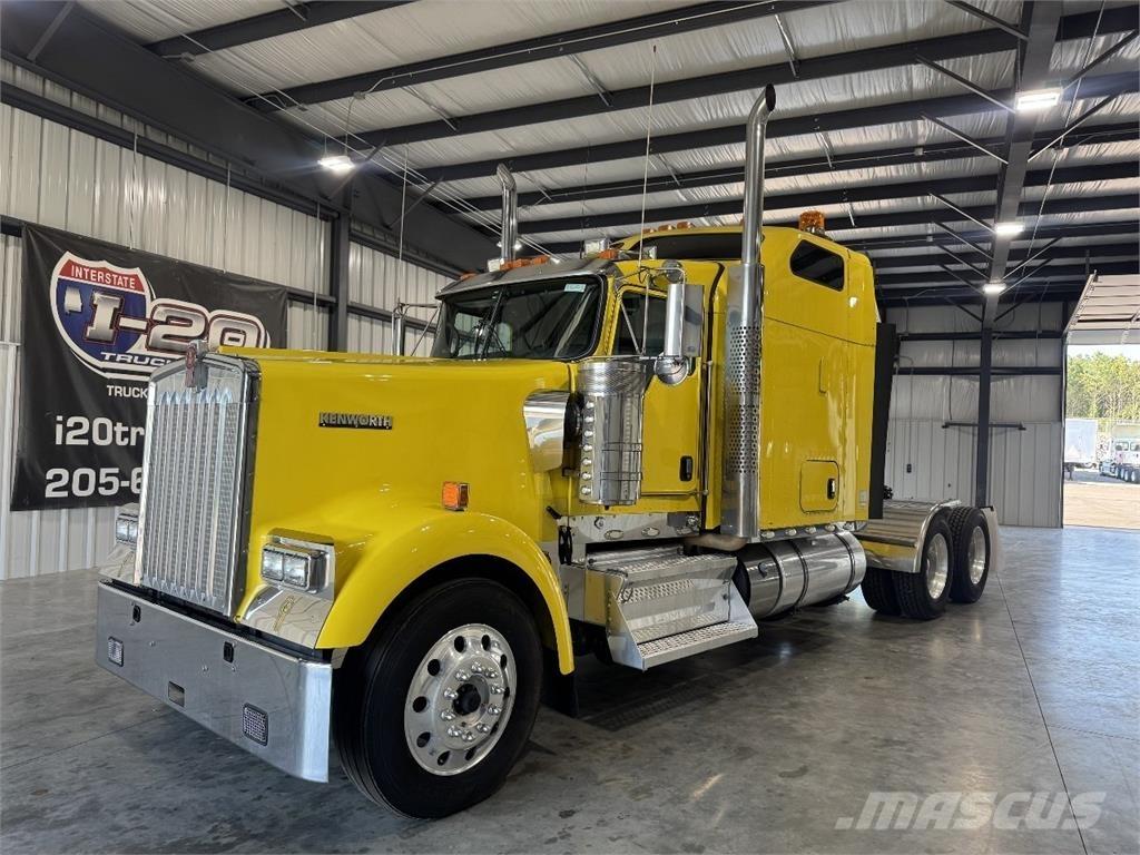 Kenworth W900L Tractor Units
