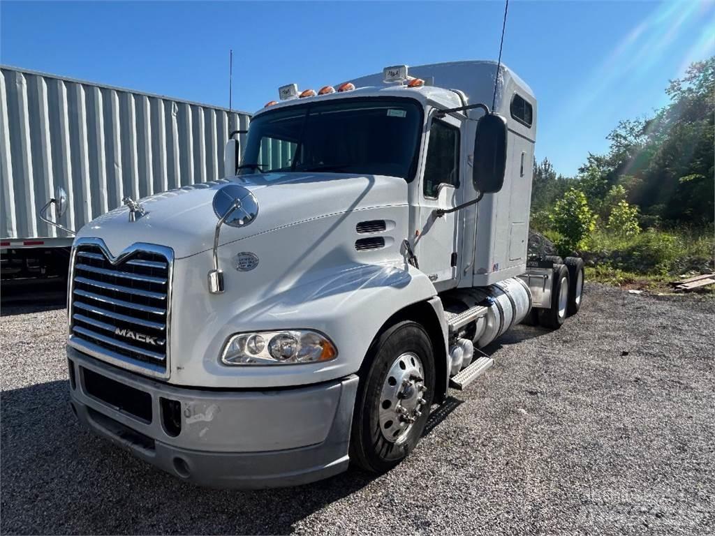 Mack CXU613 Tractor Units