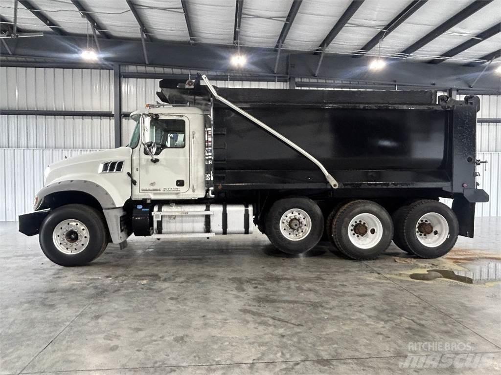 Mack GU713 Tipper trucks