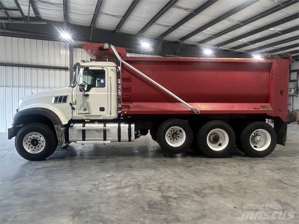 Mack GU713 Tipper trucks