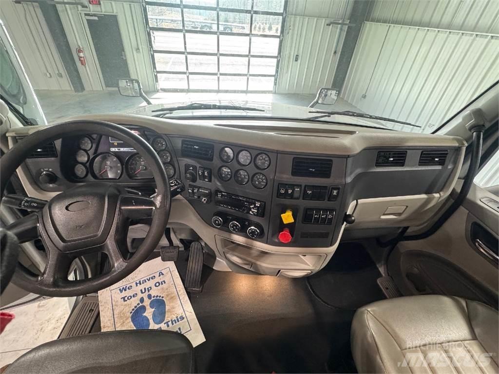 Peterbilt 579 Tractor Units