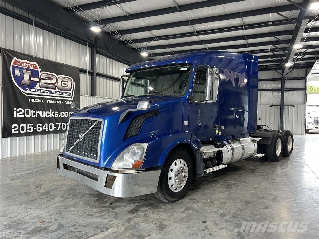 Volvo VNL630 Tractor Units