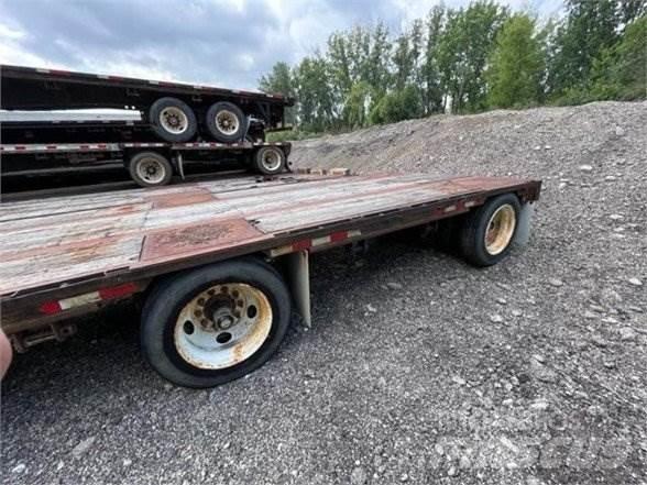Dynaweld STEEL STEPDECK Low loader-semi-trailers