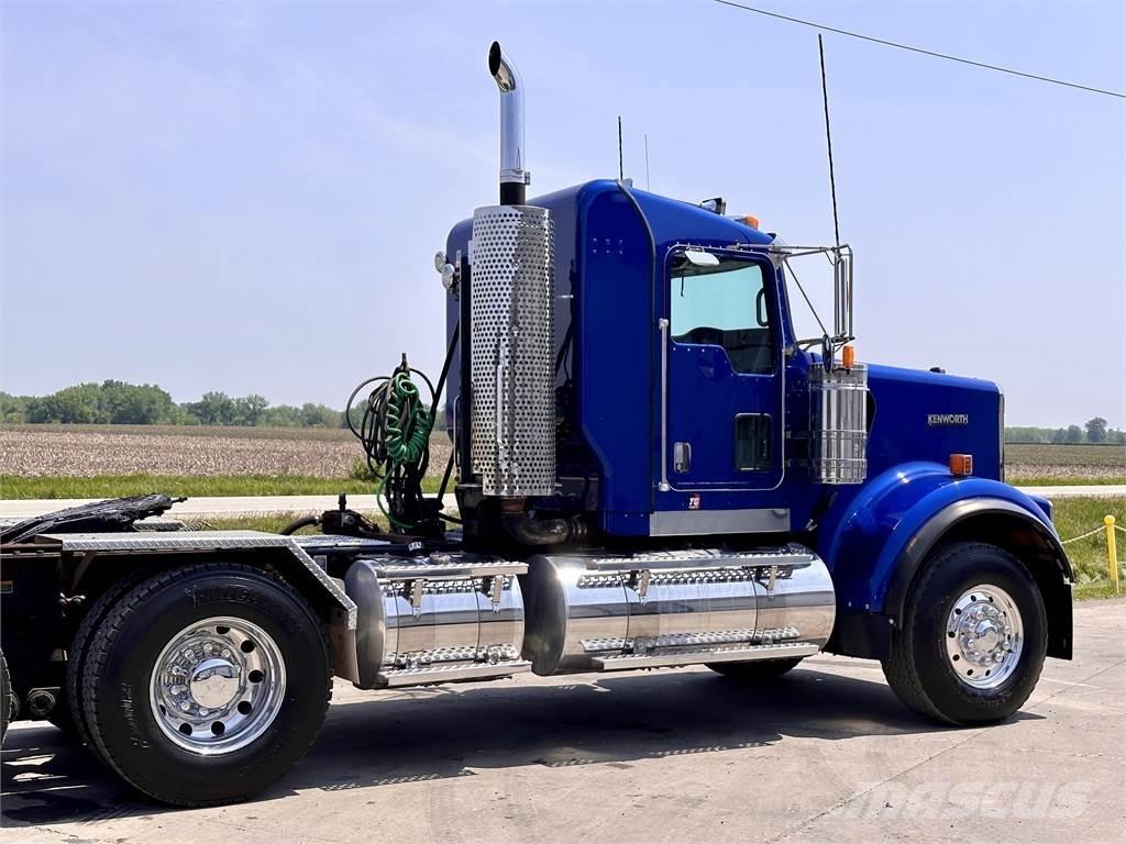 Kenworth W900 Tractor Units