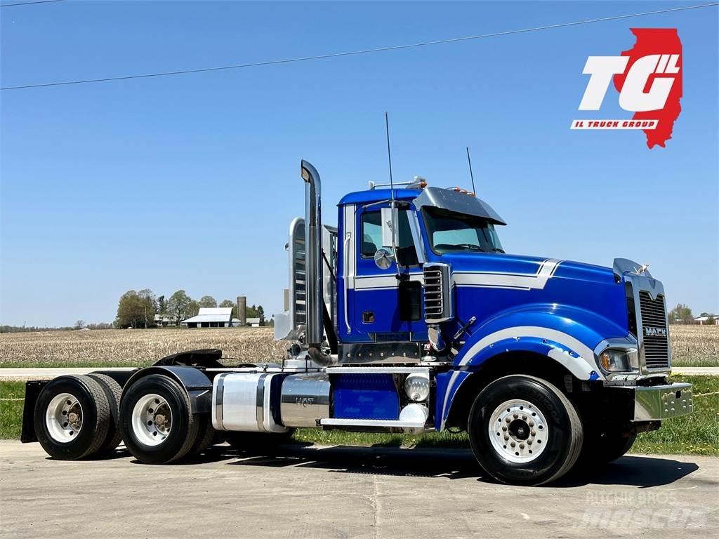 Mack Titan TD713 Tractor Units