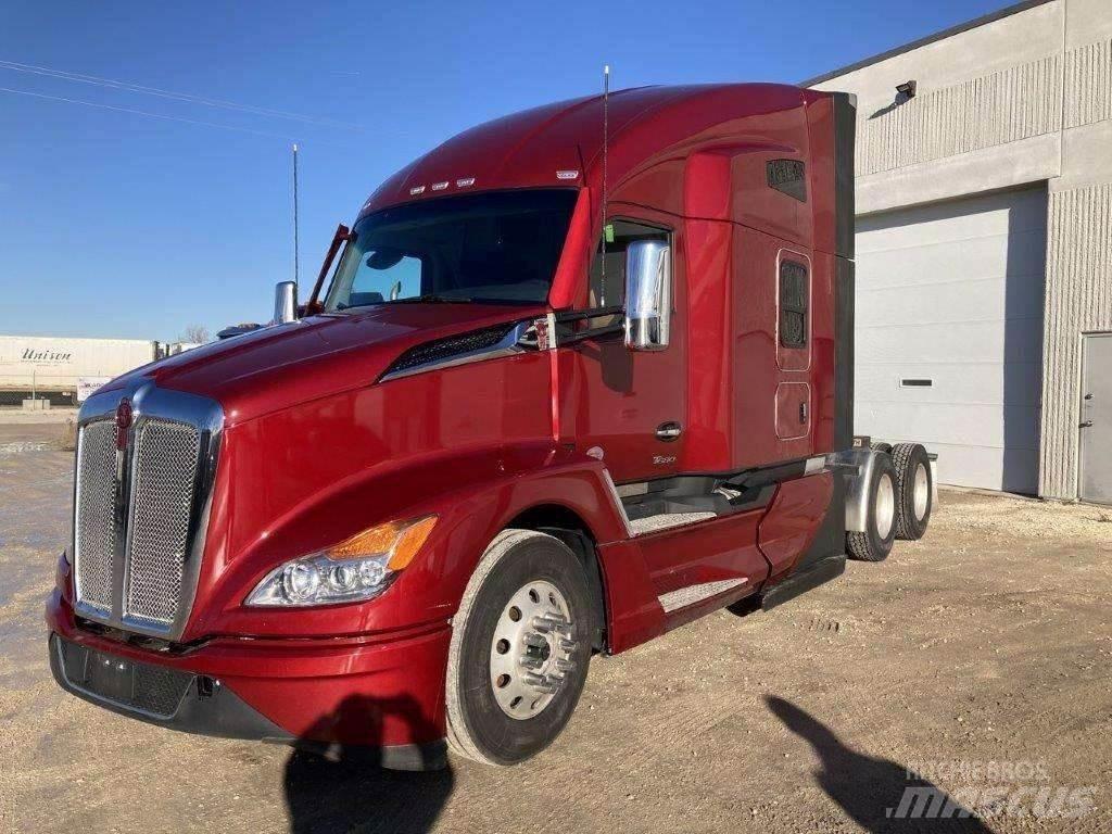 Kenworth T680 Tractor Units