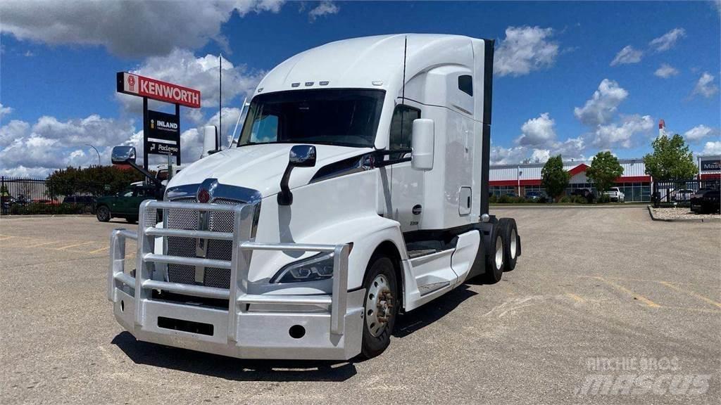 Kenworth T680 Tractor Units
