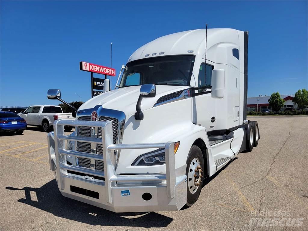 Kenworth T680 Tractor Units