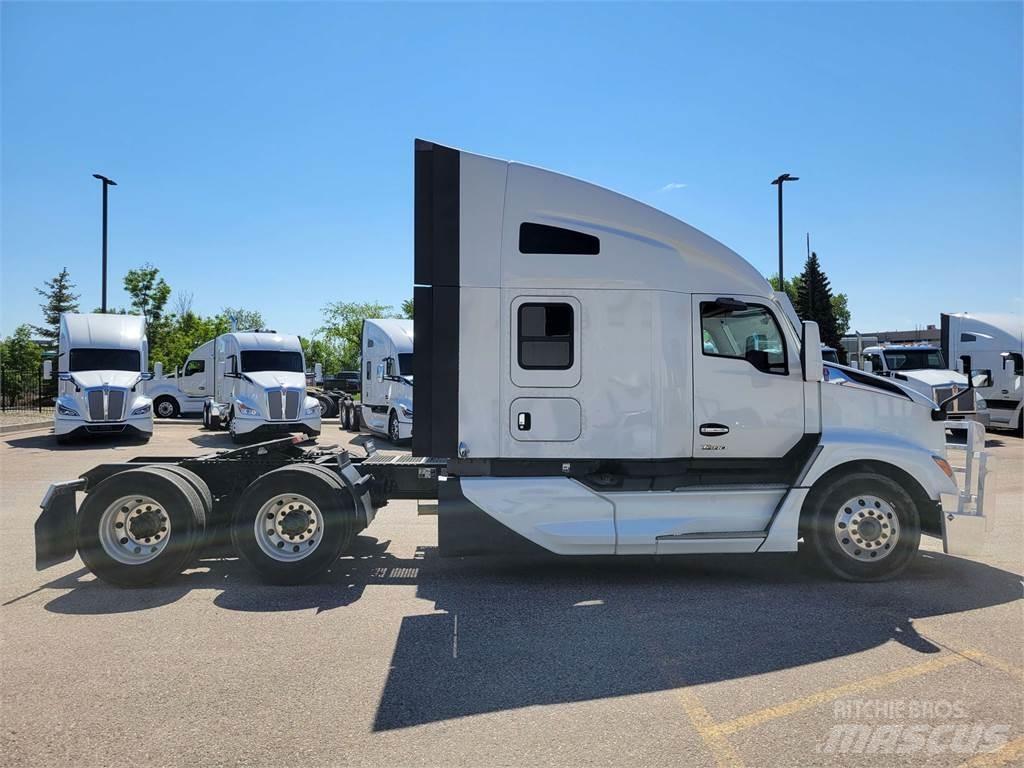 Kenworth T680 Tractor Units