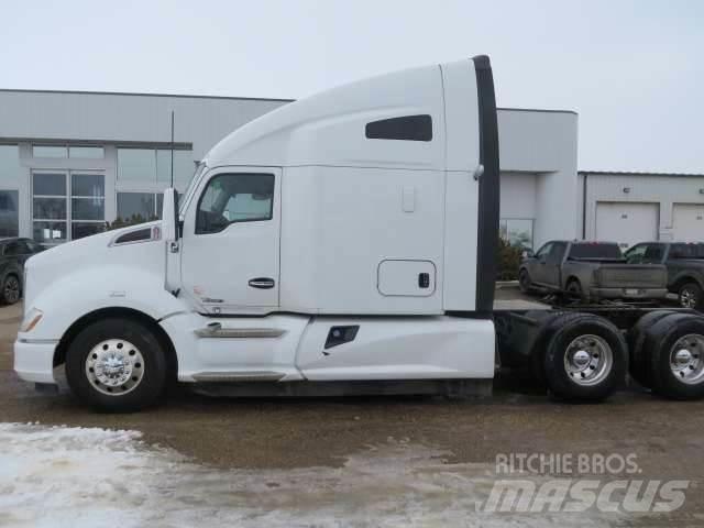 Kenworth T680 Tractor Units