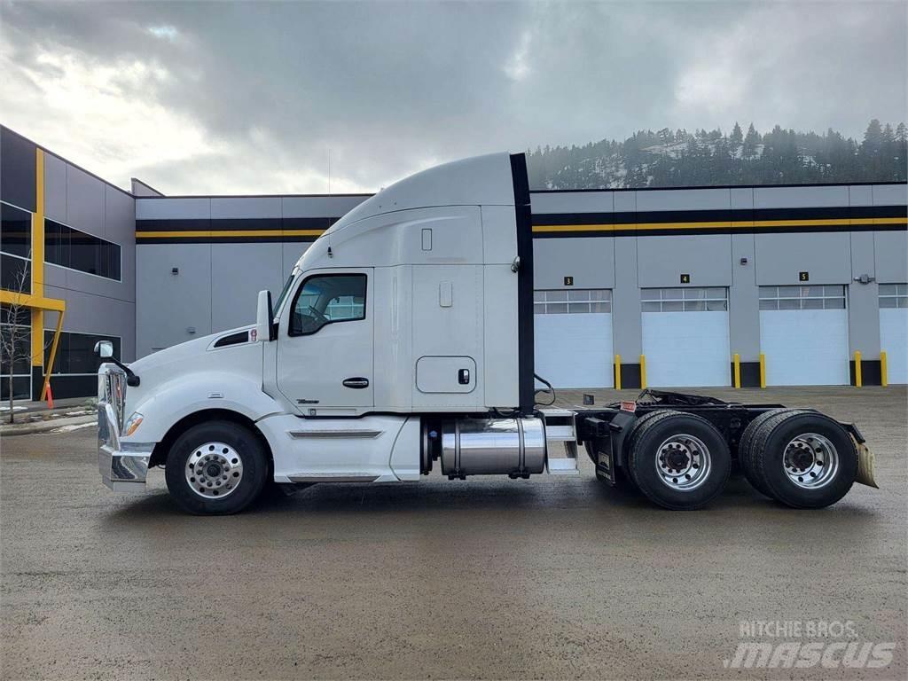 Kenworth T680 Tractor Units