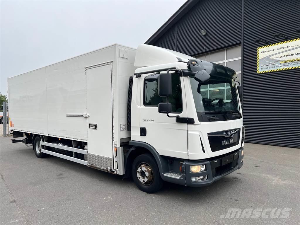 MAN TGL 12.220 Box body trucks