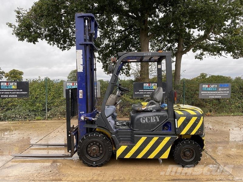 Komatsu FD25T-12 Forklift trucks - others