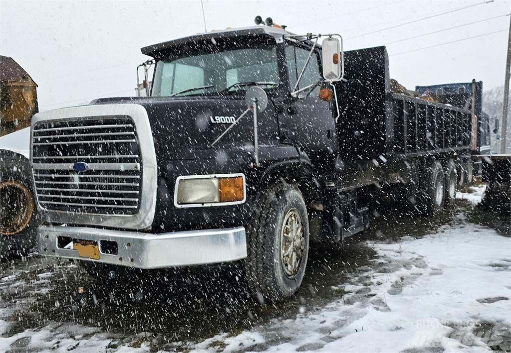 Ford L9000 Other components