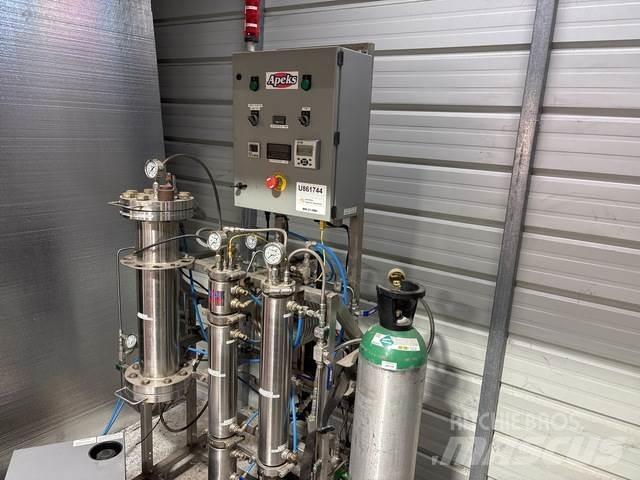  Apeks 1500-5L Construction - Others