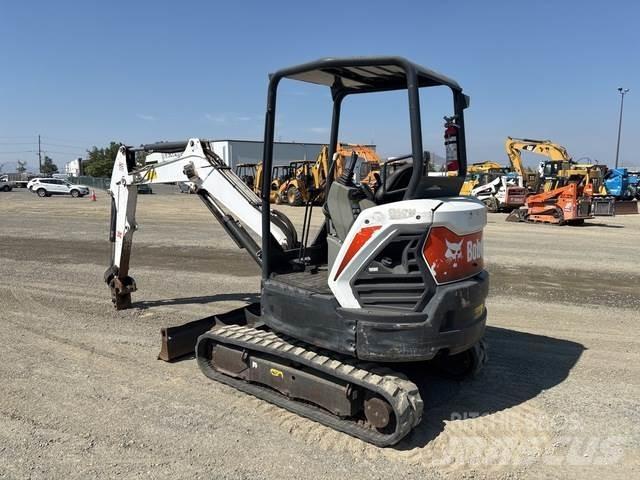 Bobcat E32I Crawler excavators