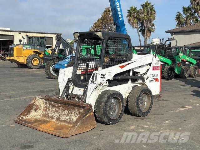 Bobcat S550 Skid steer loaders