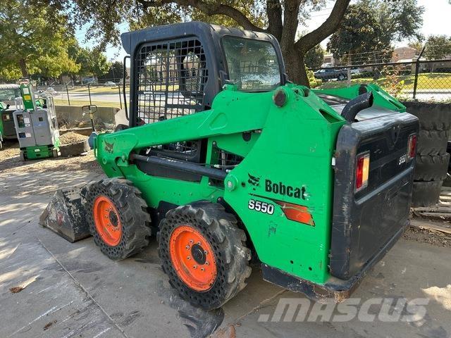 Bobcat S550 Skid steer loaders