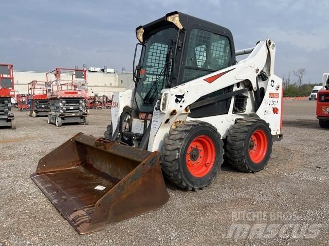 Bobcat S570 Skid steer loaders