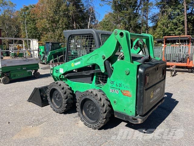 Bobcat S570 Skid steer loaders