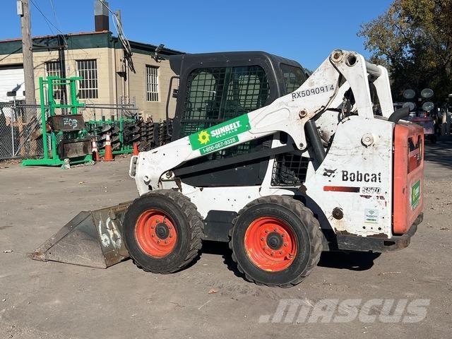 Bobcat S570 Skid steer loaders