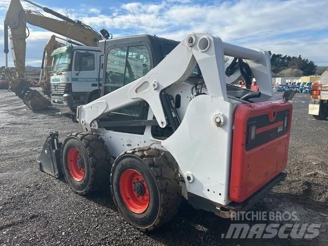 Bobcat S650 Skid steer loaders