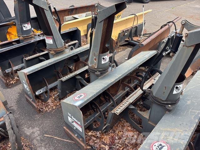 Bobcat SB200 Snow throwers