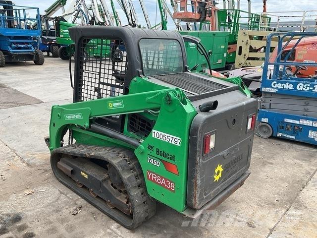Bobcat T450 Skid steer loaders