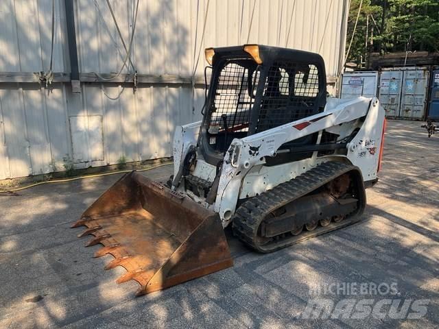 Bobcat T550 Skid steer loaders