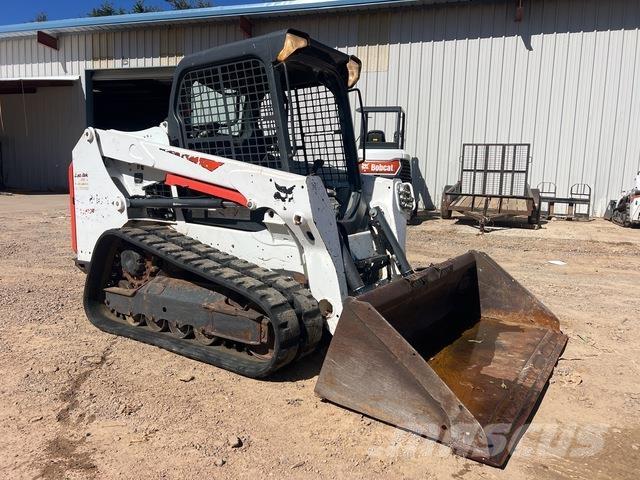 Bobcat T550 Skid steer loaders