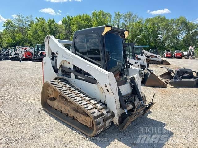 Bobcat T740 Skid steer loaders
