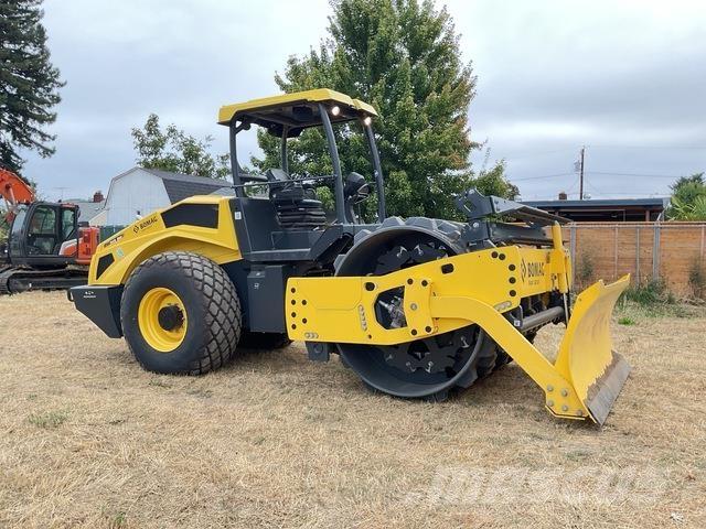 Bomag BW213DH Single drum rollers