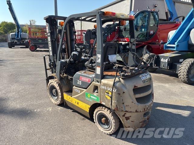 Boss FY25 Forklift trucks - others