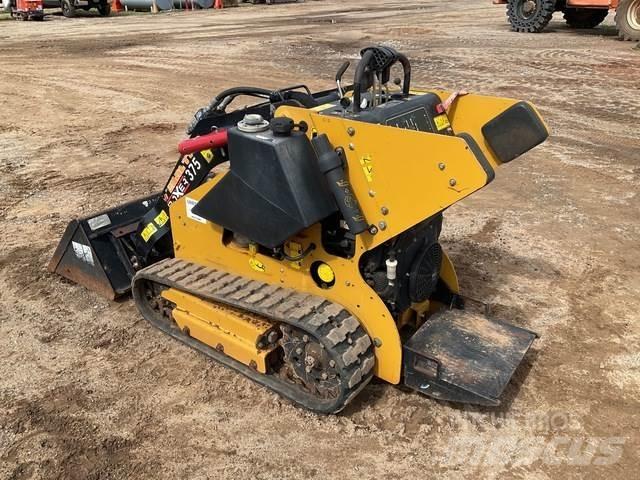 Boxer 375 Skid steer loaders
