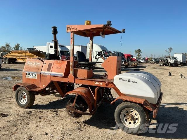 Broce RJ350 Indoor sweepers