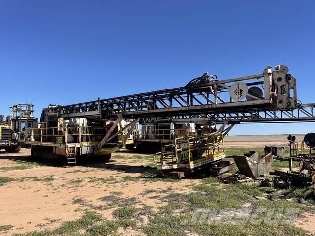 Bucyrus SKSS-16 Surface drill rigs
