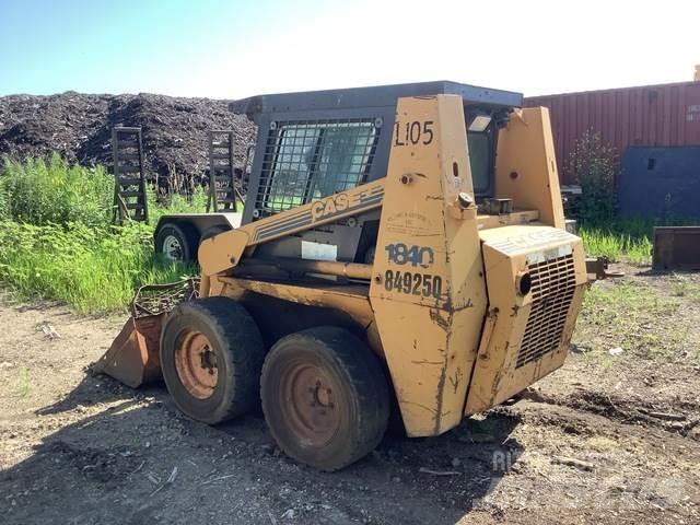 CASE 1840 Skid steer loaders