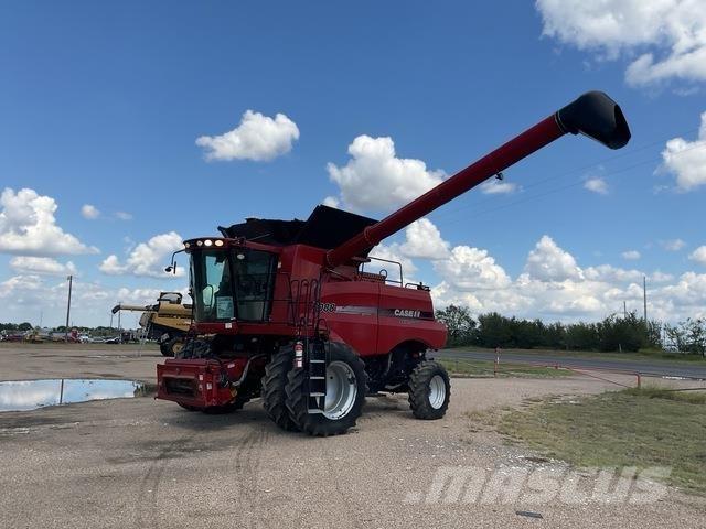 Case IH 7088 Combine harvesters