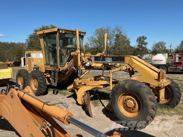 CAT 120H Graders