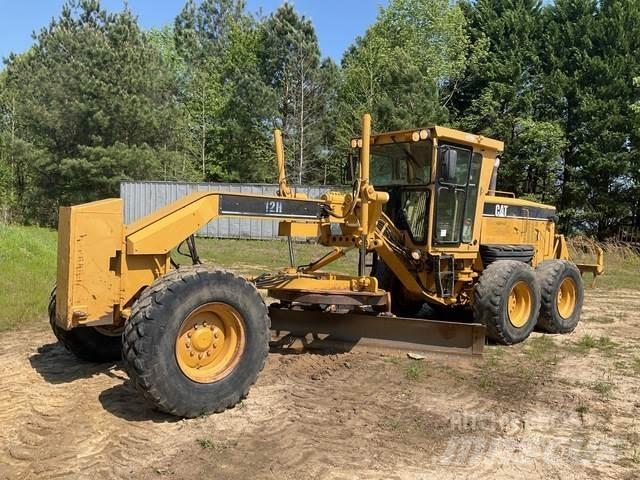 CAT 12H Graders