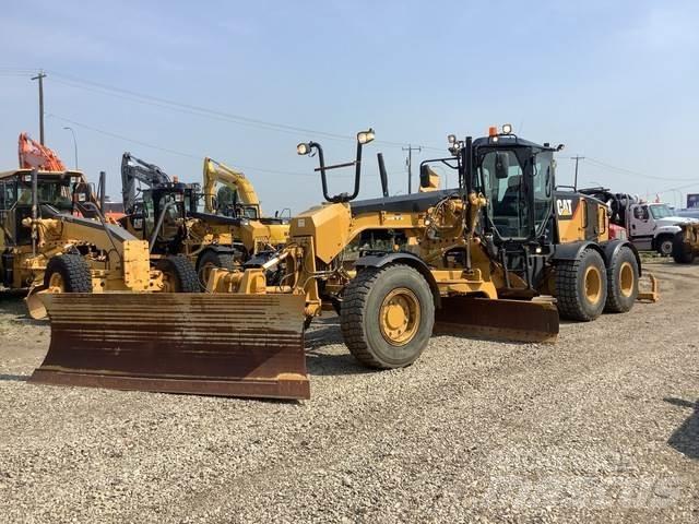 CAT 140M AWD Graders