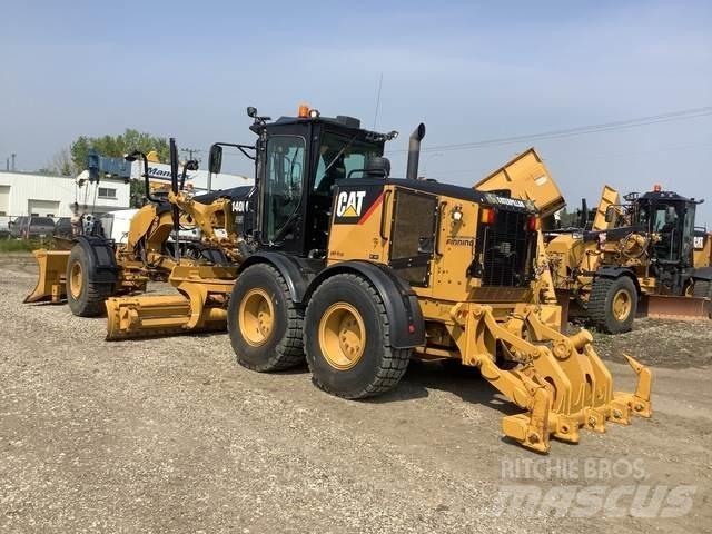 CAT 140M AWD Graders