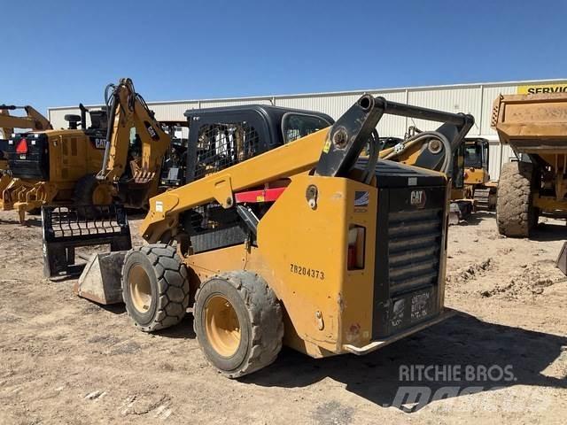 CAT 262D3 Skid steer loaders