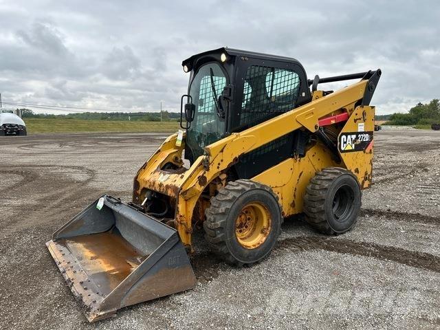 CAT 272D2 Skid steer loaders