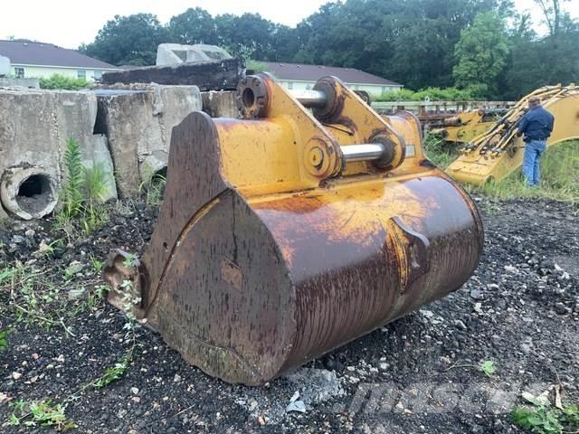CAT 349 Buckets