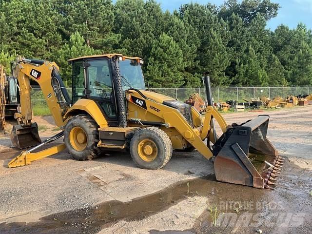 CAT 440 Backhoe loaders
