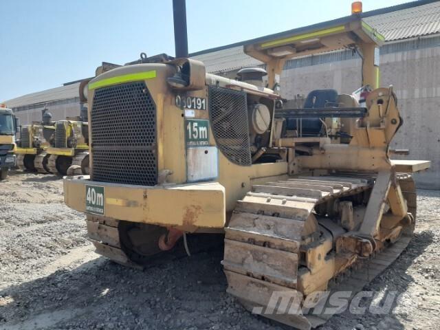 CAT 572F Pipelayer dozers
