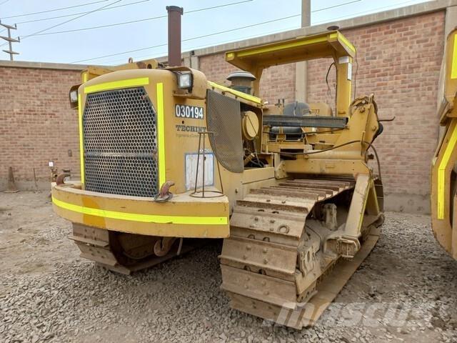 CAT 572F Pipelayer dozers