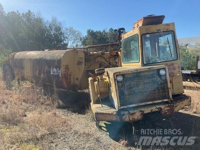 CAT 613B Water tankers