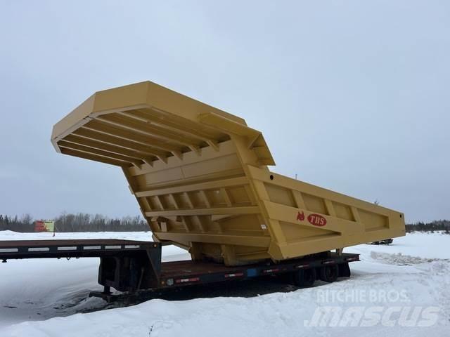 CAT 777F Transportation - Others